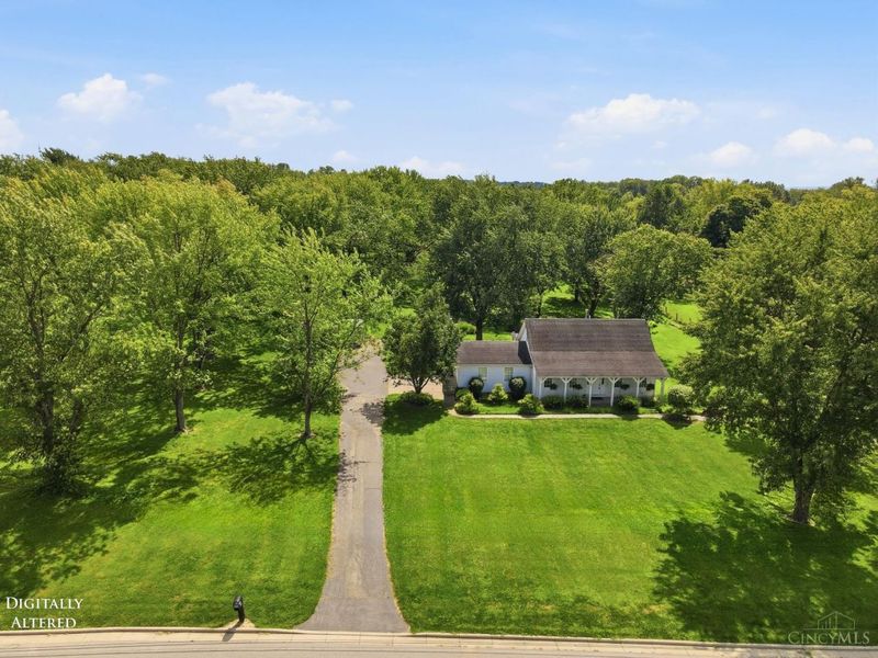 5883 Hamilton Mason Road, West Chester, OH 45011 Photo 3