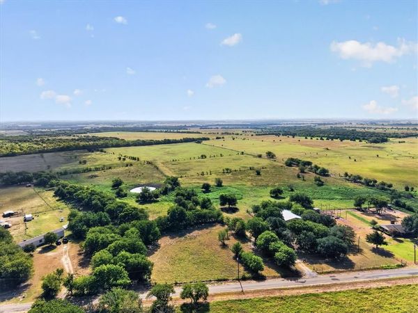 401 Dale Acres Road , Italy, TX 76651