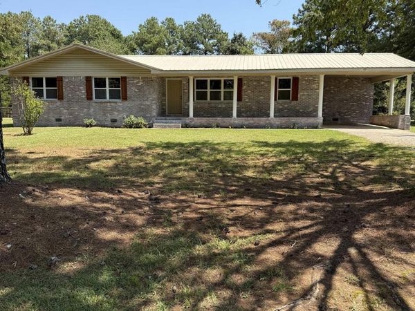 89 Woodland Avenue, Trinity, AL 35673