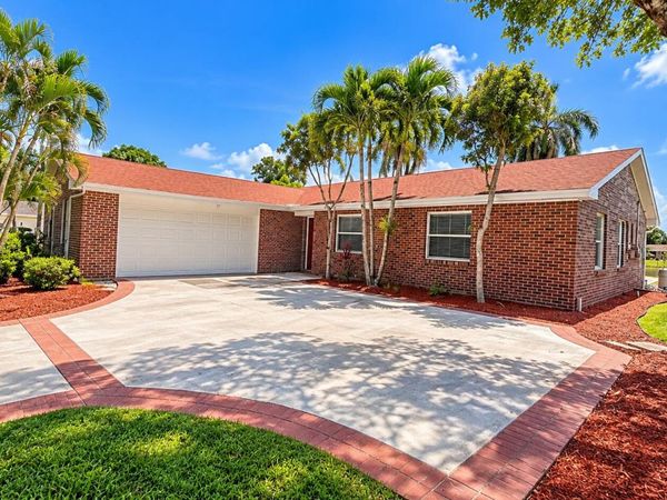 8102 PIONEER Road, Royal Palm Beach, FL 33411
