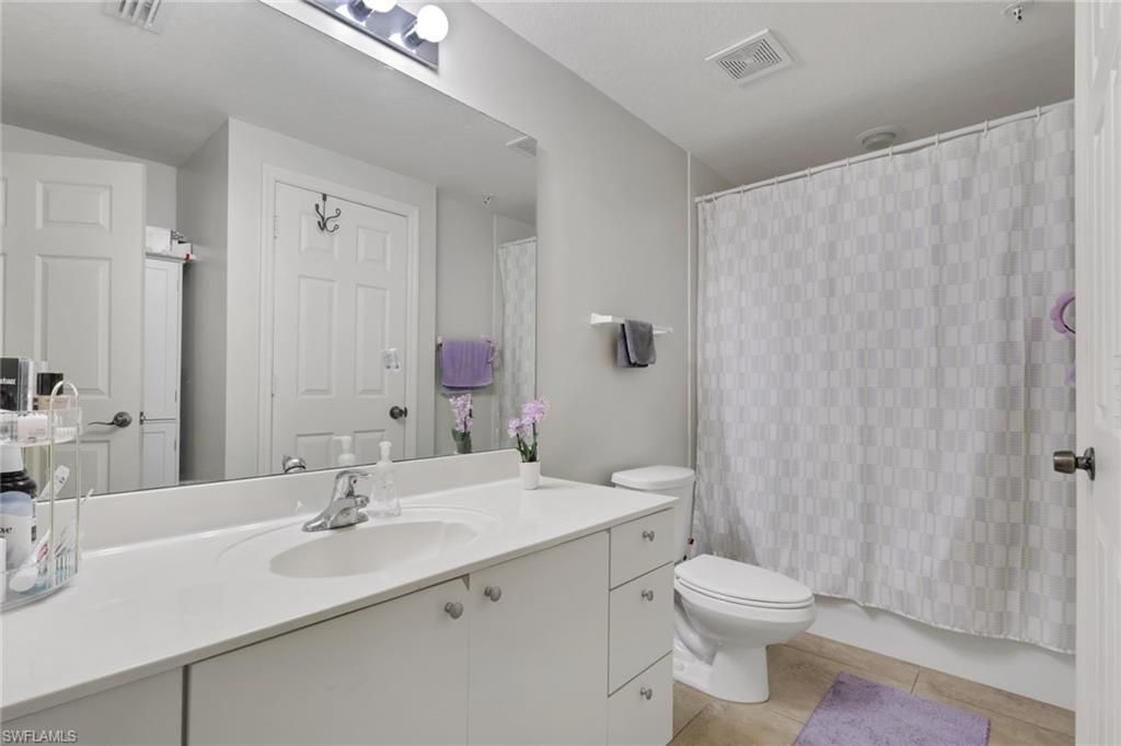4520 Botanical Place Cir , Unit 204, Naples, FL 34112 Photo