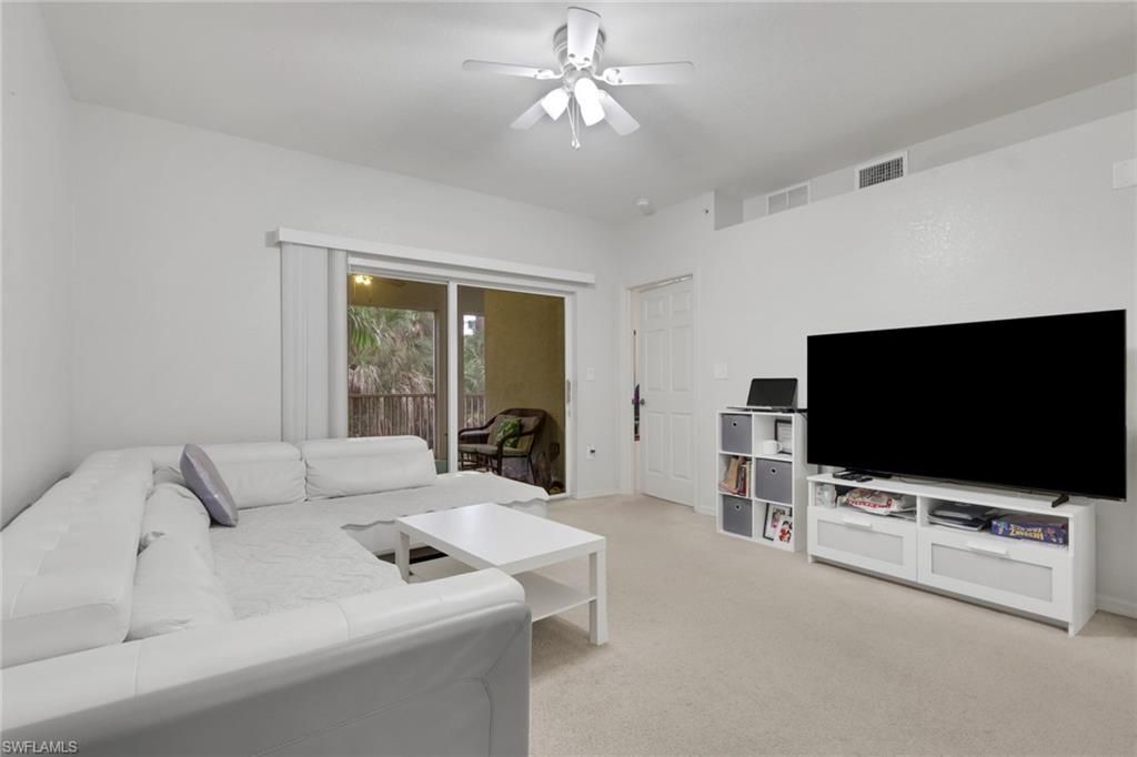 4520 Botanical Place Cir , Unit 204, Naples, FL 34112 Photo