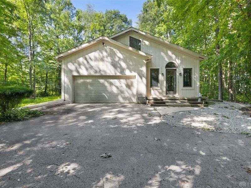 678 Winding Ridge Lane, Sidney, OH 45365 Photo 7
