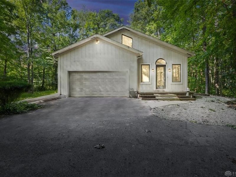678 Winding Ridge Lane, Sidney, OH 45365 Photo 8