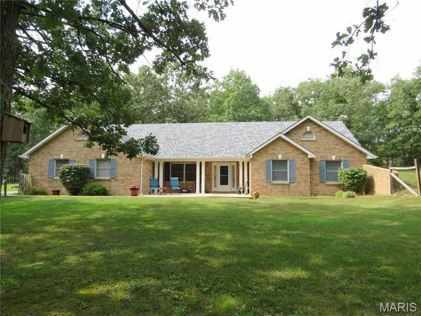 3661 Pump Station Road, Rosebud, MO 63091