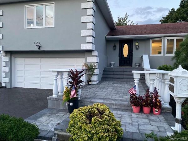 2599 Orr Street , Merrick, NY 11566