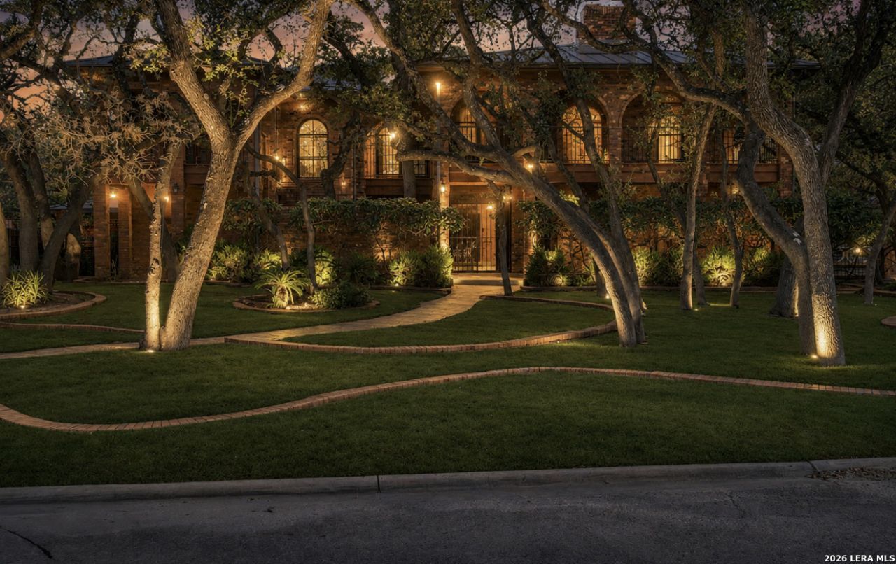 12727 Old Wick Rd, San Antonio, TX 78230 Main Photo