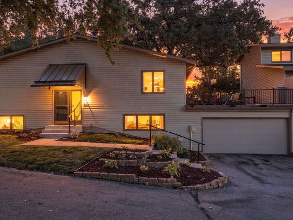 9701 Mill Creek Drive, Eden Prairie, MN 55347