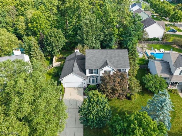 621 Continental Drive , Medina, OH 44256