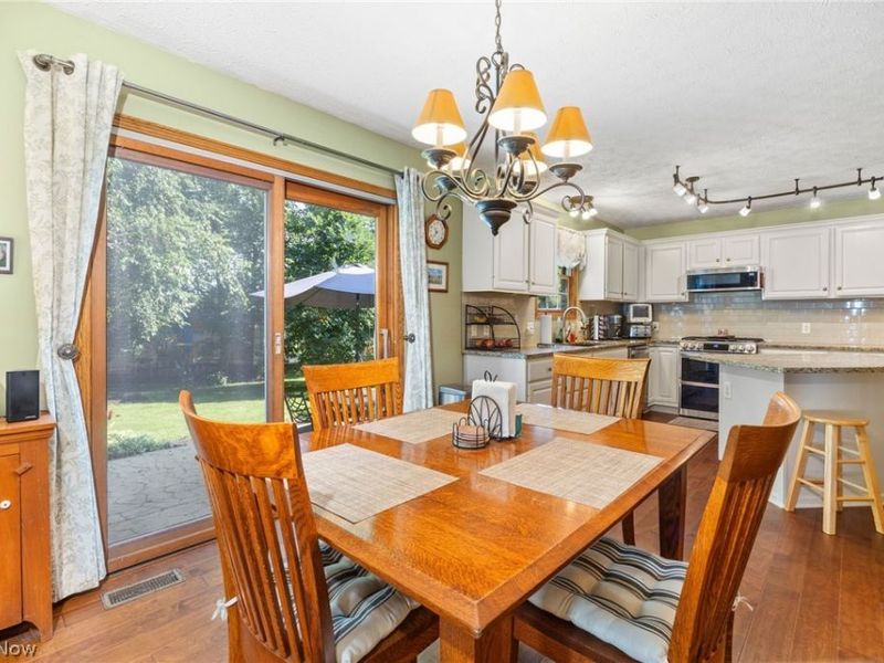 621 Continental Drive, Medina, OH 44256 Photo 10