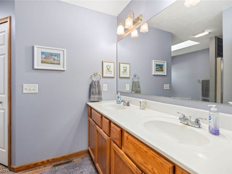 621 Continental Drive, Medina, OH 44256 Photo 32