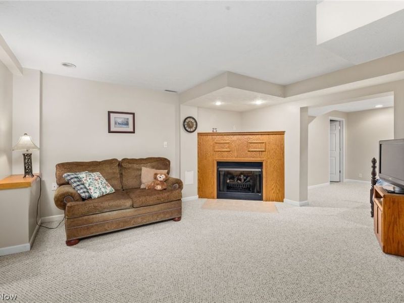 621 Continental Drive, Medina, OH 44256 Photo 37