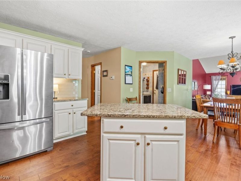 621 Continental Drive, Medina, OH 44256 Photo 7
