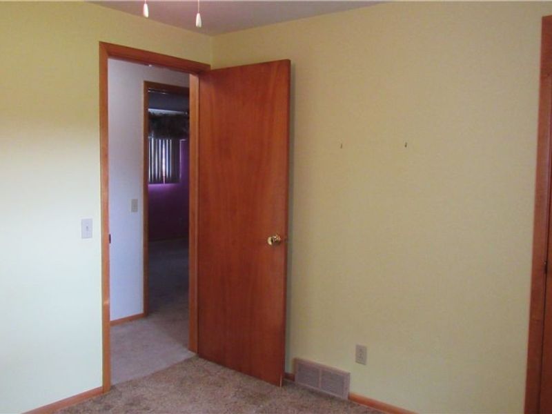 6841 Navarre Road SW, Massillon, OH 44646 Photo 27