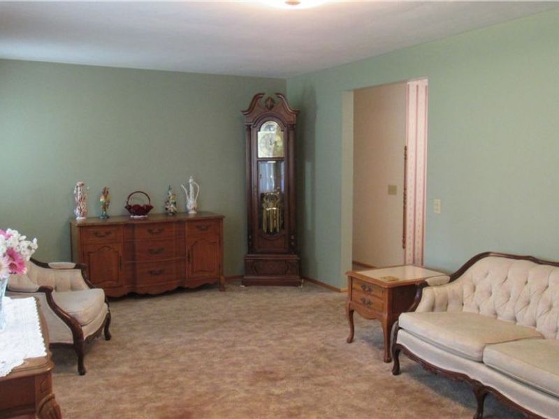 6841 Navarre Road SW, Massillon, OH 44646 Photo 7