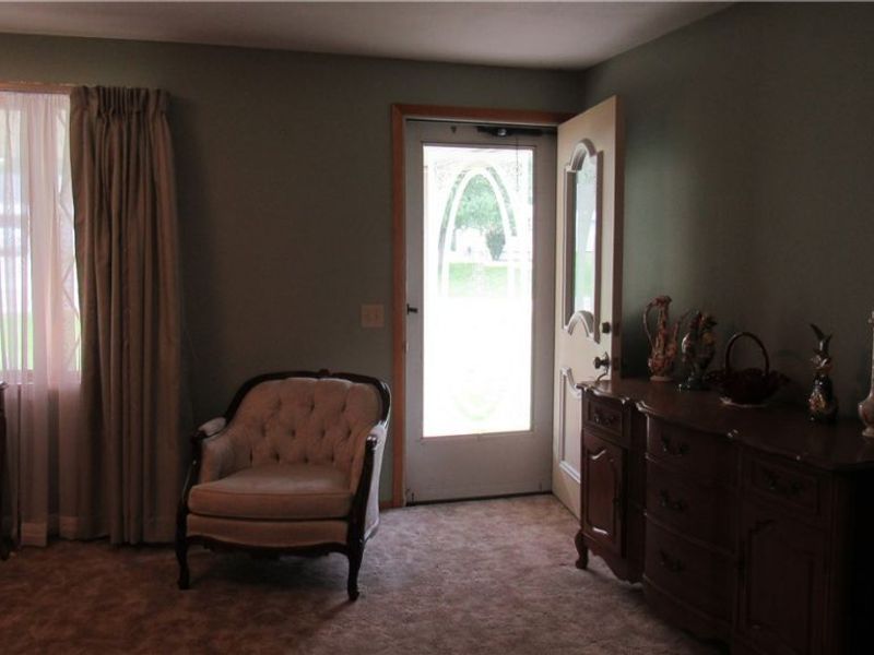 6841 Navarre Road SW, Massillon, OH 44646 Photo 8