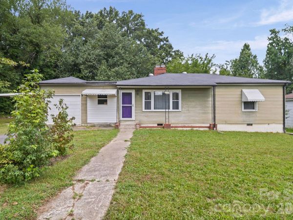 208 Clancy Street , Salisbury, NC 28147