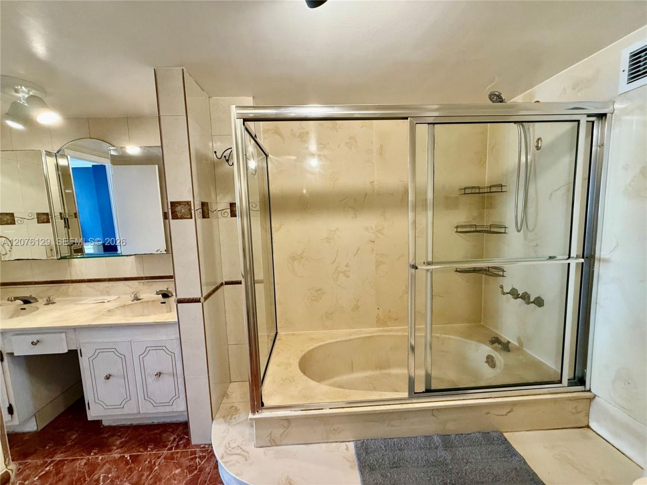1833 S Ocean Dr , Unit 210, Hallandale Beach, FL 33009 Photo