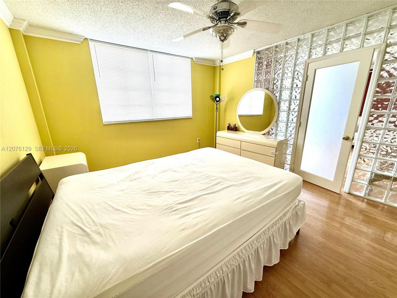 1833 S Ocean Dr , Unit 210, Hallandale Beach, FL 33009 Photo
