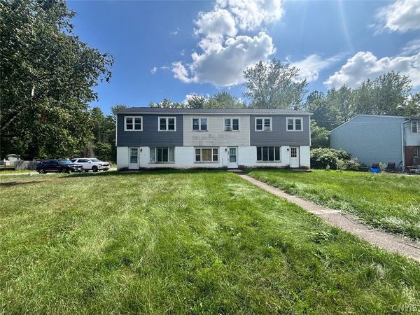 5836-5840 Glendora Road, Unit 5836, Cicero, NY 13039