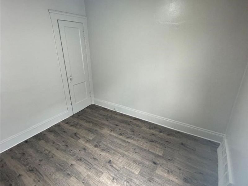 9529 Mount Auburn Avenue, Unit UP, Cleveland, OH 44104 Photo 6