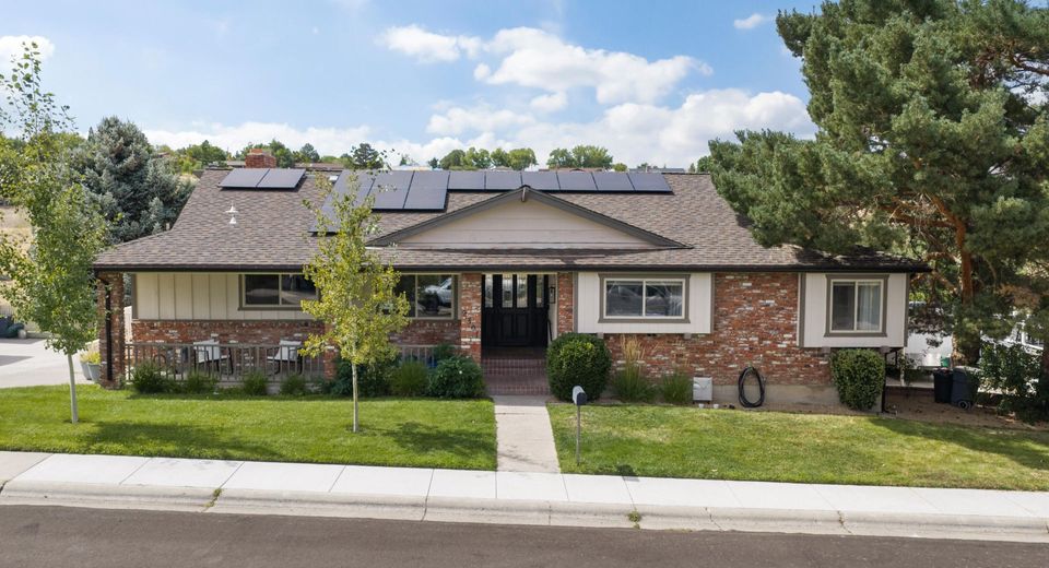 2301 Solari Drive, Reno, NV 89509 Photo