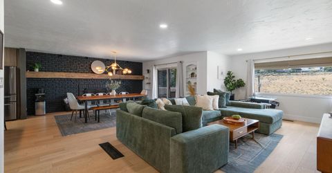 2301 Solari Drive, Reno, NV 89509 Photo