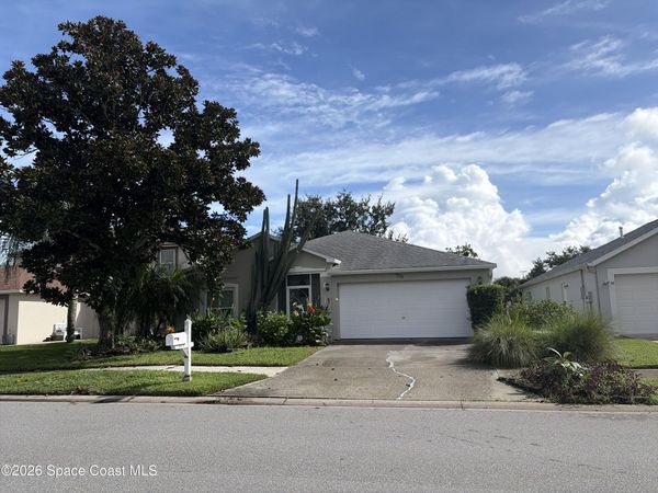 470 Wickham Lakes Drive, Melbourne, FL 32940