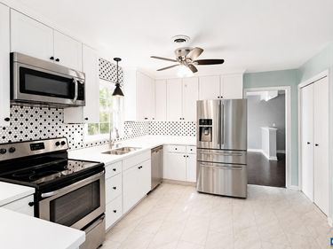 208 SURREY RD, Charlottesville, VA 22901