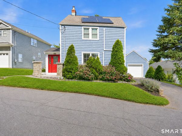 383 Fiske , Bridgeport, CT 06606