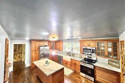 308 S Liberty photo 4