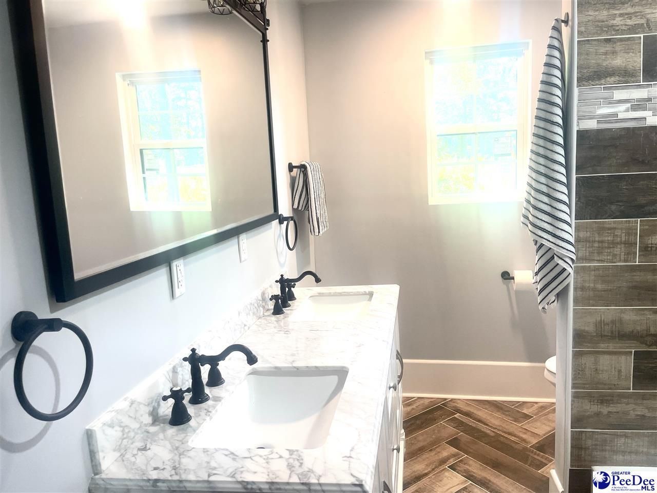 308 S Liberty Photo 9