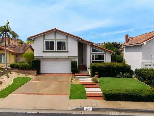 945 S Calle Venado, Anaheim Hills, CA 92807