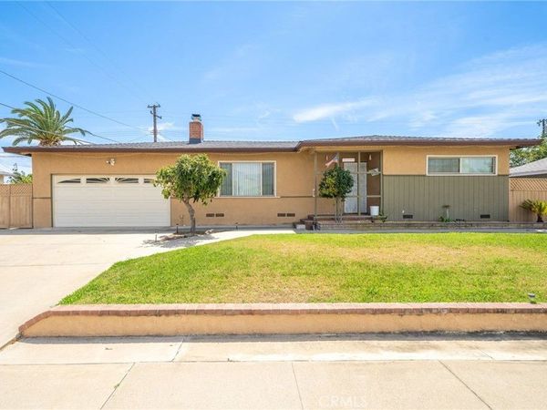 5595 Hawthorne, Montclair, CA 91763