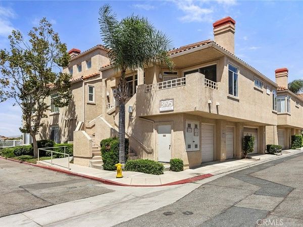 3195 Altura Court, Unit 201, Corona, CA 92882