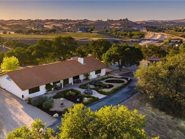 7485 Monterey, Paso Robles, CA 93446