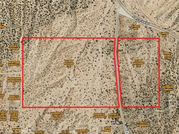 13 Longview Road, Pearblossom, CA 93553