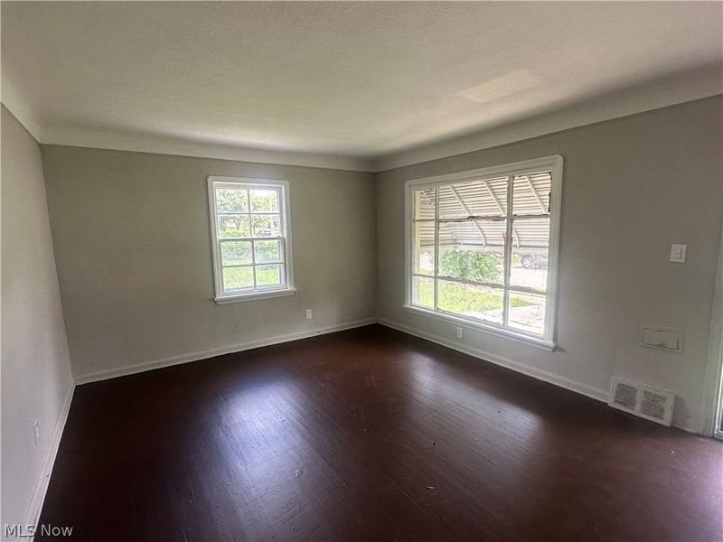 16015 S Lotus Drive, Cleveland, OH 44128 Photo 7