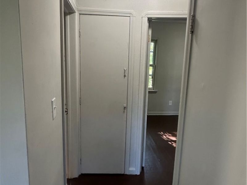 16015 S Lotus Drive, Cleveland, OH 44128 Photo 9