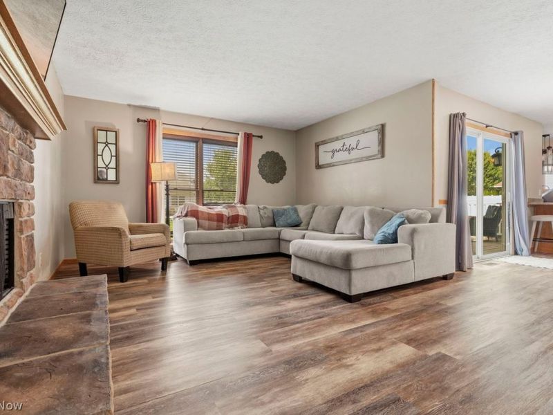 1275 Cheverton Avenue, Louisville, OH 44641 Photo 13