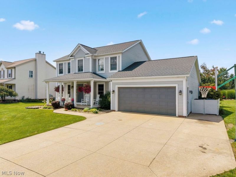 1275 Cheverton Avenue, Louisville, OH 44641 Photo 3