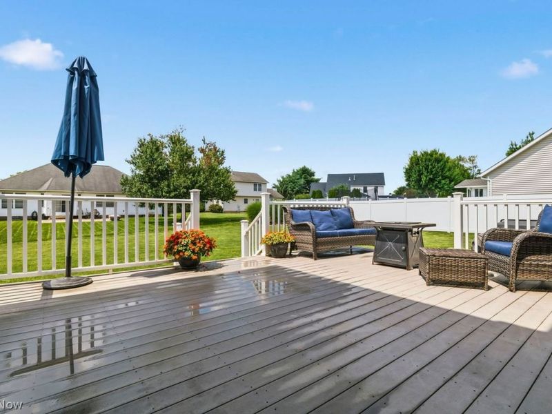 1275 Cheverton Avenue, Louisville, OH 44641 Photo 35