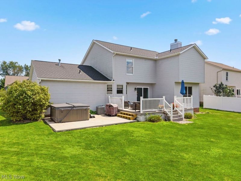 1275 Cheverton Avenue, Louisville, OH 44641 Photo 8