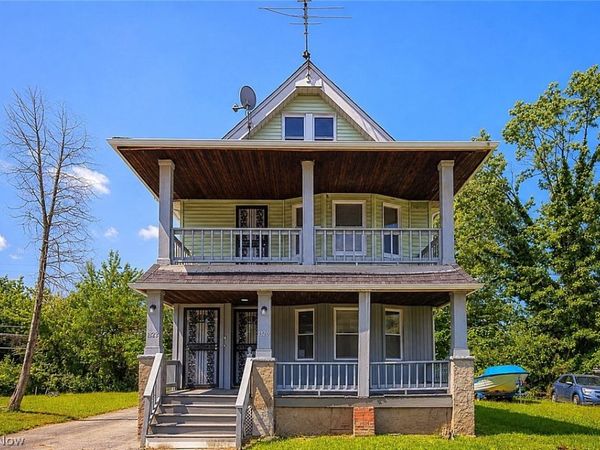 1320 E 142nd Street , East Cleveland, OH 44112