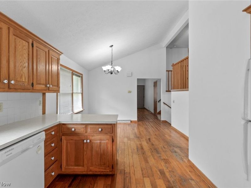1532 Ellesmere Avenue NW, North Canton, OH 44720 Photo 12