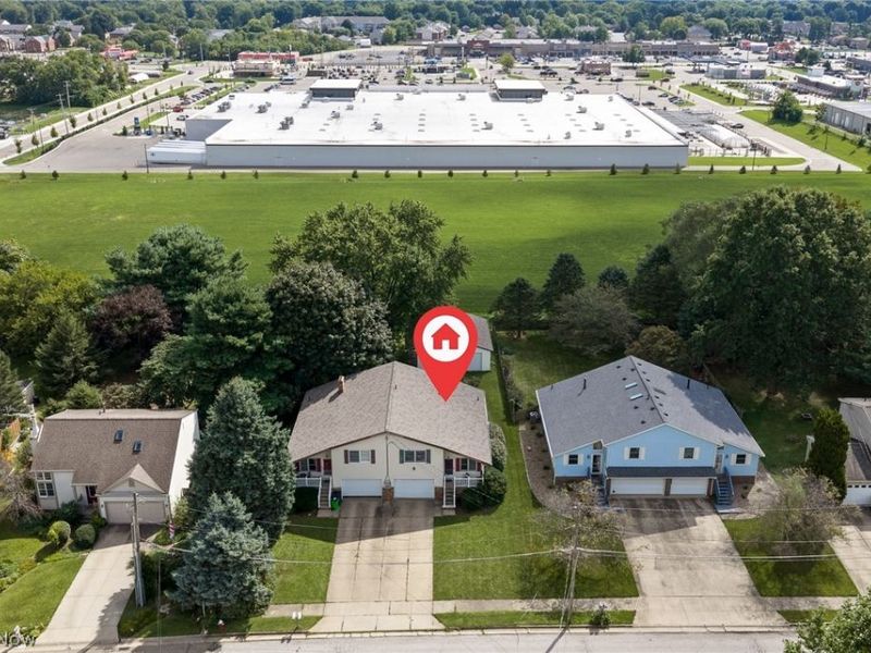 1532 Ellesmere Avenue NW, North Canton, OH 44720 Photo 2