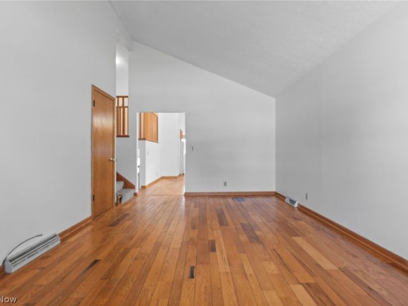 1532 Ellesmere Avenue NW, North Canton, OH 44720 Photo 9