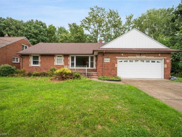 1597 E 230th Street , Euclid, OH 44117