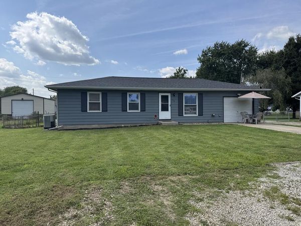 238 Beechwood Street, Frankfort, OH 45628