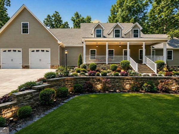 1141 Buttermilk Road SW, Cave Spring, GA 30124